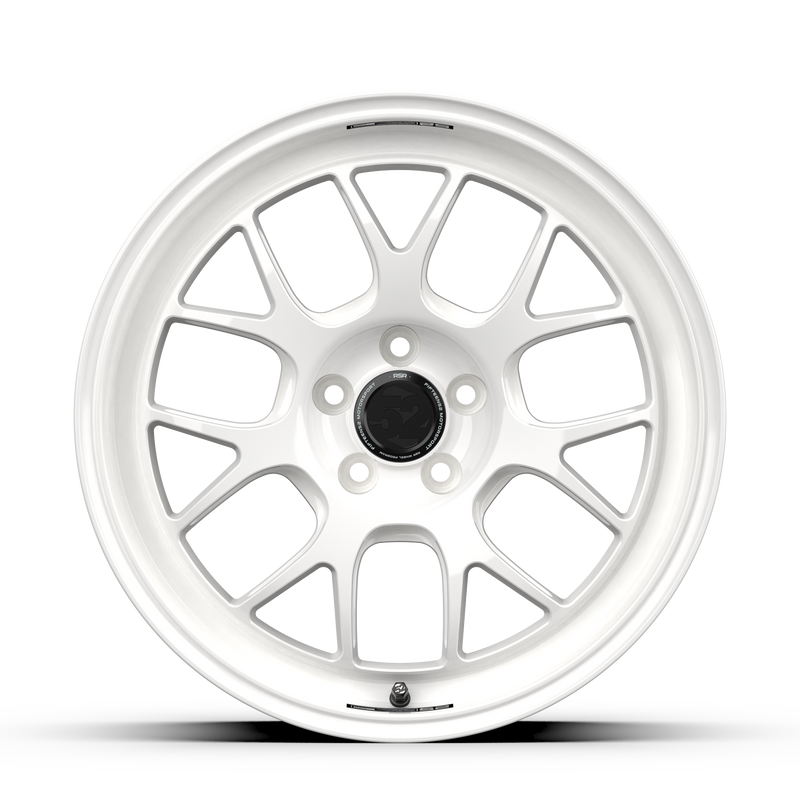 Fifteen52 Apex RSR Rally White