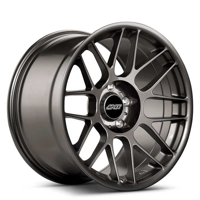 Apex Flow Formed ARC-8 (BMW E82 1M Wheel Set 18")