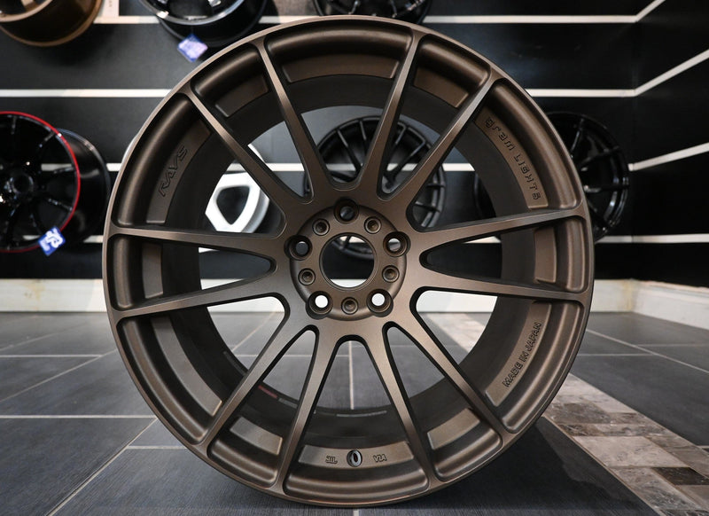 RAYS Gram Lights 57Xtreme Spec-D 18x9.5 ET38 5x114 Bronze