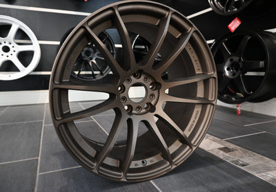 RAYS Gram Lights 57Xtreme Spec-D 18x9.5 ET38 5x114 Bronze