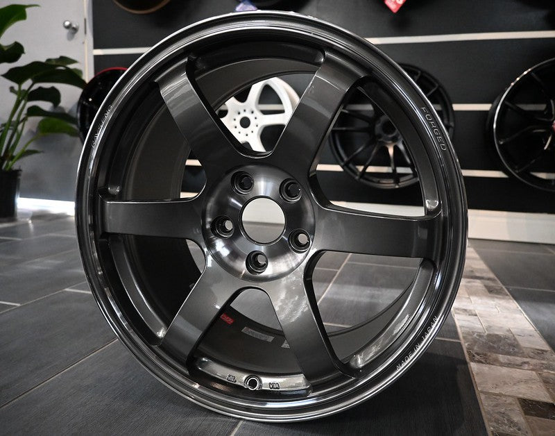 RAYS Volk Racing TE37Saga SL Pressed Graphite Z33/Z34/RZ34