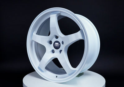 CR - Alabaster White - 18X8.5 5X114.3 Offset +35