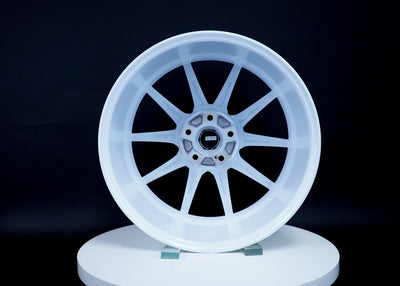 Delta - Alabaster White - 18x8.5 5x114.3 Offset +35