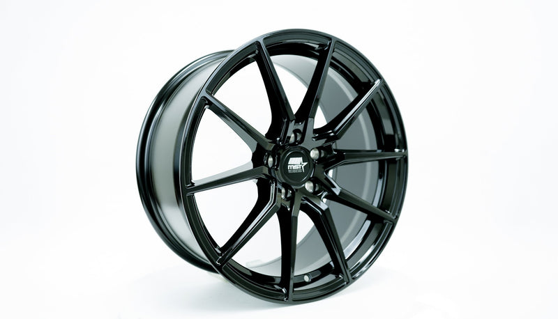 Delta - Glossy Black - 18X8.5 5X112 Offset +43