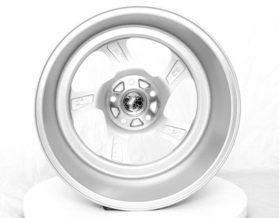 MT15 - Silver w/Machined Face - 18x9.5 5x114.3 Offset +35