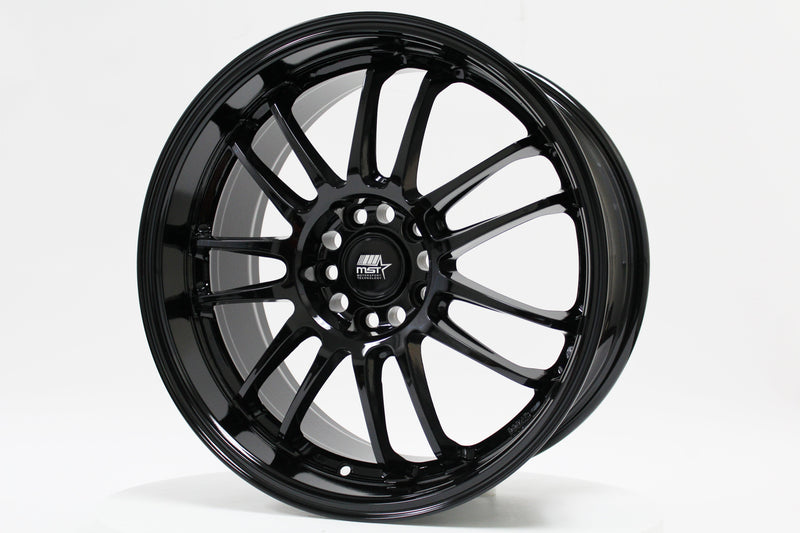 MT45 - Glossy Black - 18X8.5 5X114.3 Offset +38