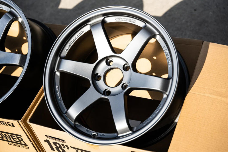 RAYS WHEELS - TE37SL 17X9.5 +45 5X114.3 - TITANIUM GUNMETAL